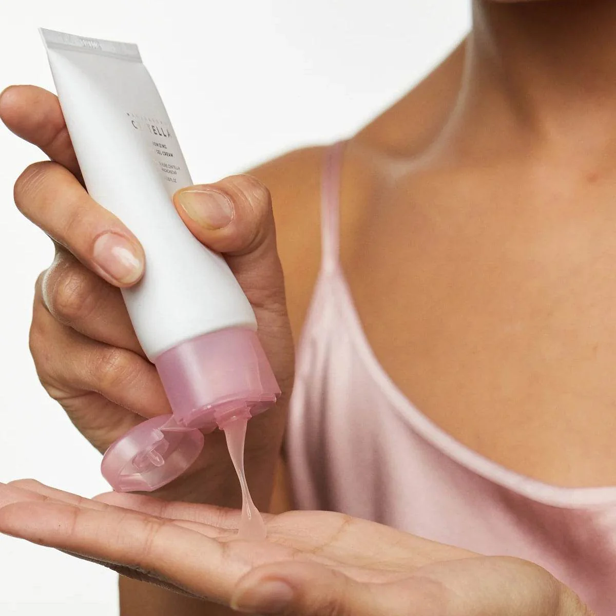 ژل کرم آبرسان Centella