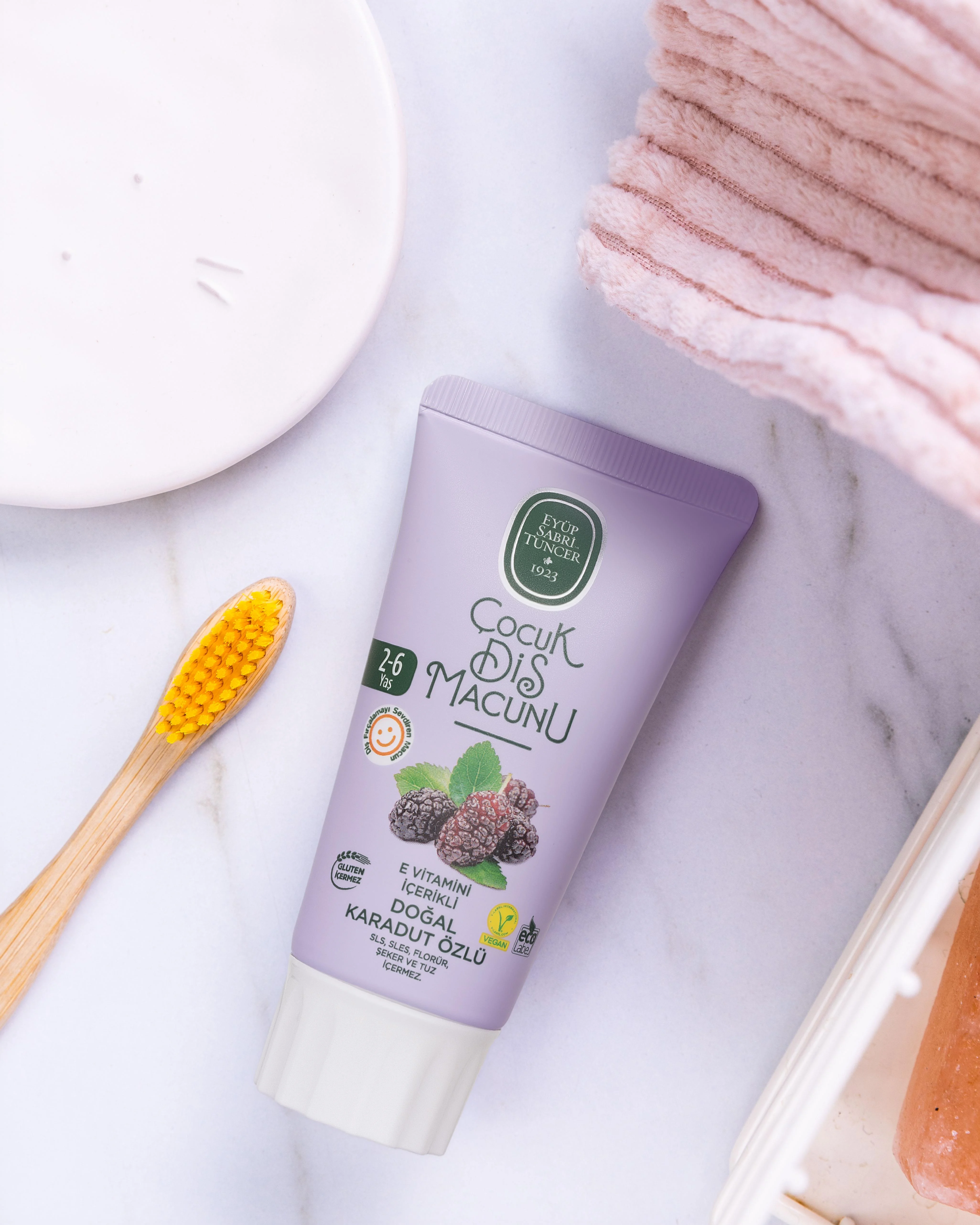 خمیر دندان کودک مناسب استفاده روزانه